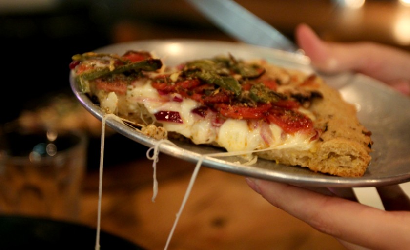 London Eats: Otto Pizza (One of the Best Pizzas Ever!)