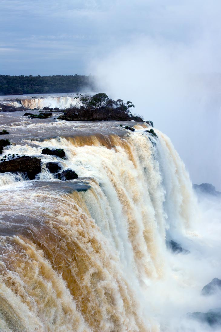 Iguazu-Falls-3