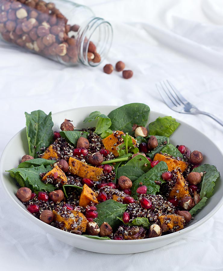 Roasted Squash and Quinoa with Toasted Hazelnuts via Teffy's Perks #wintersalad #quinoasalad