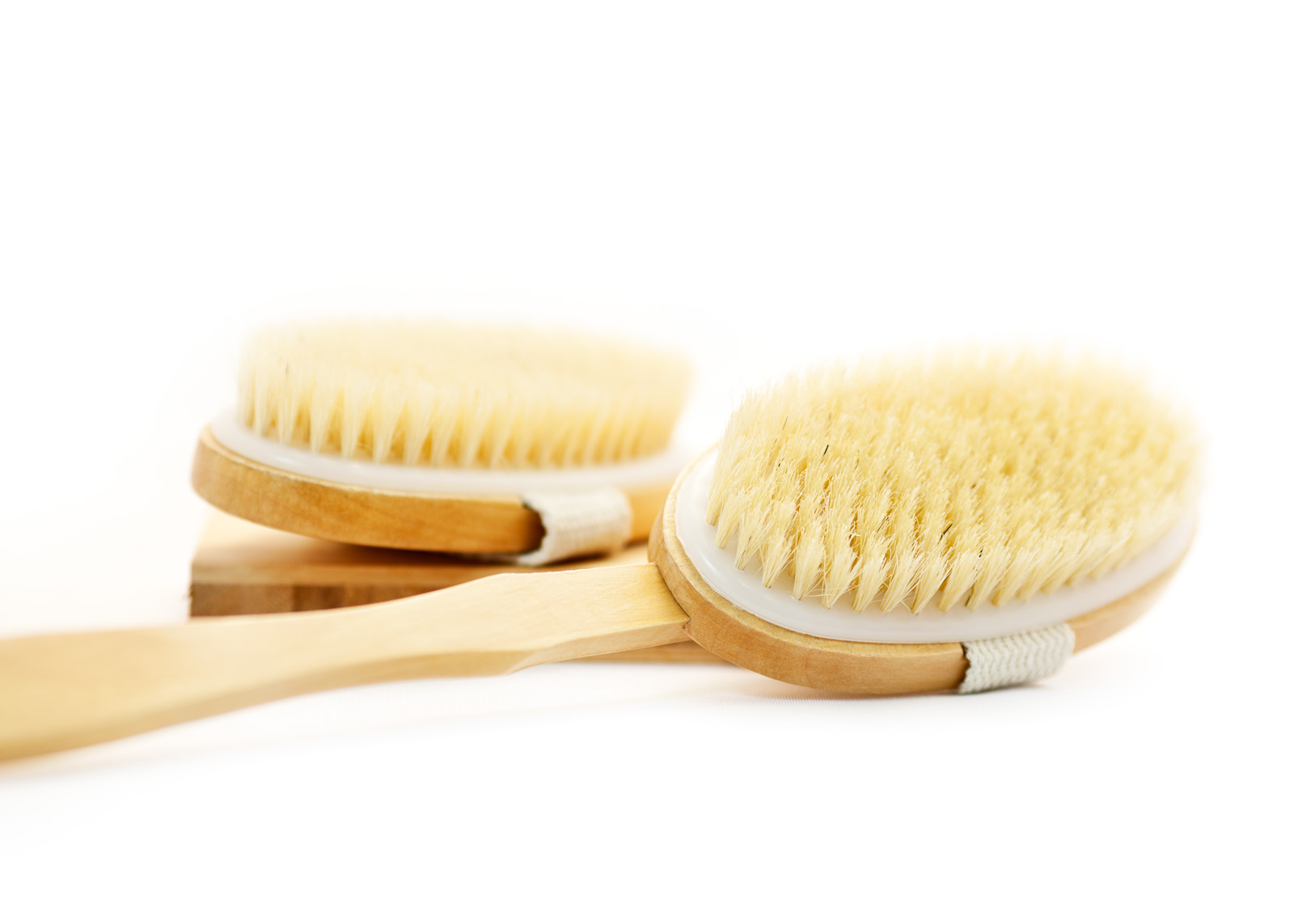 Dry Body Brush - 4 Easy Ways to Detox After Christmas!