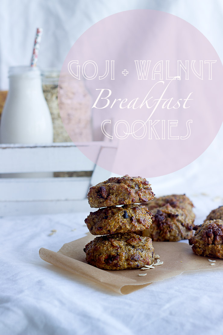 Walnut-Goji-Oat-Breakfast-Cookies-11