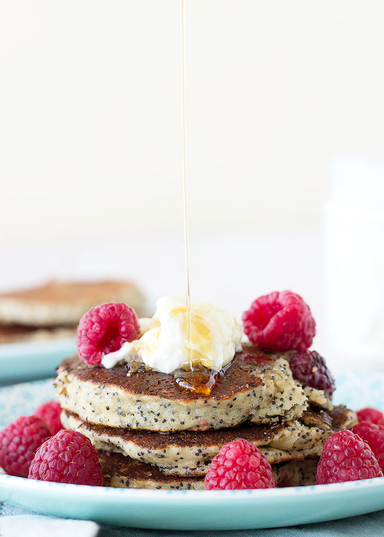 Raspberry & Poppy Seed Almond Flour Pancakes are honestly the best pancakes! I even had them for lunch they're so good! From www.sprinkleofgreen.com