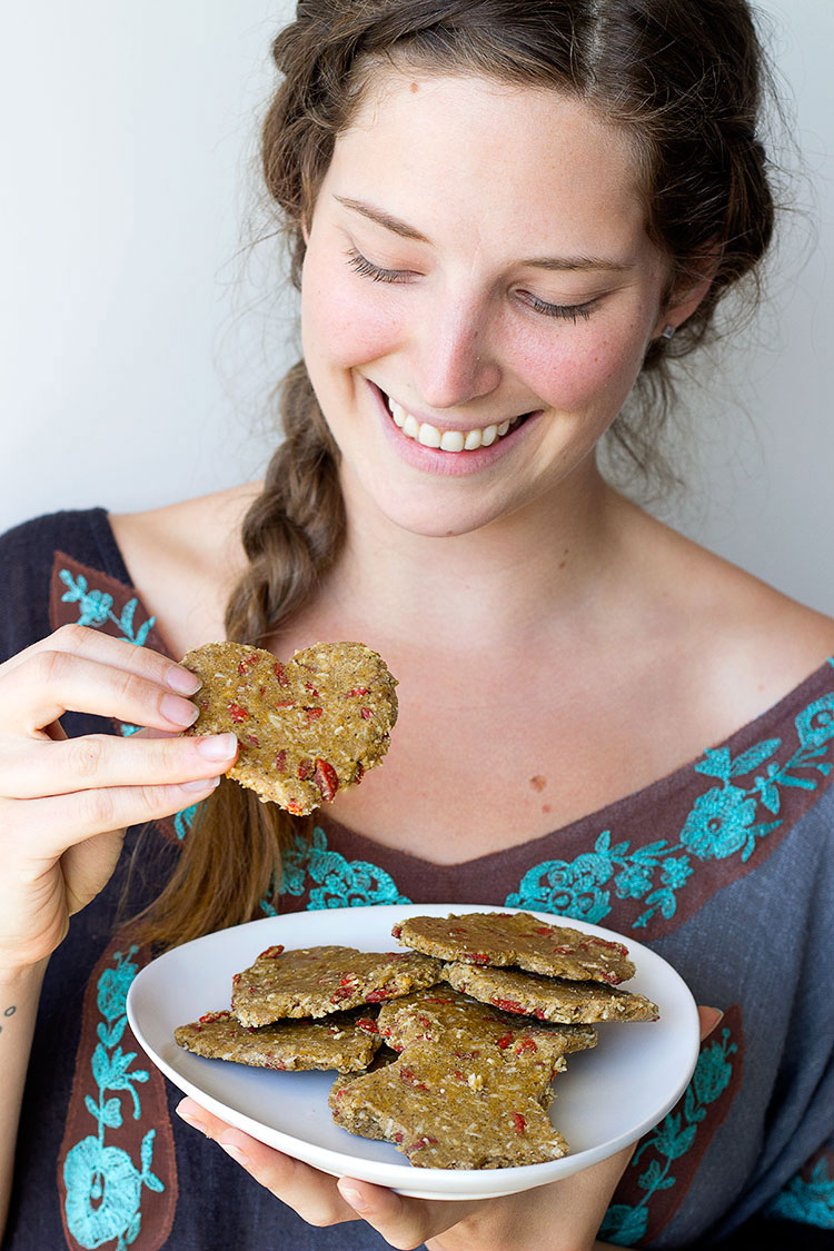 Raw Coconut & Goji Cookies! There are seriously addictive, they taste almost caramel-y and deliciously sweet! From www.sprinkleofgreen.com