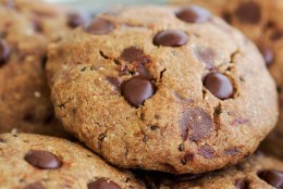 Molasses Chocolate Chip Cookies