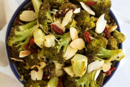 Superfood Goji Berries & Roasted Broccoli Bowl