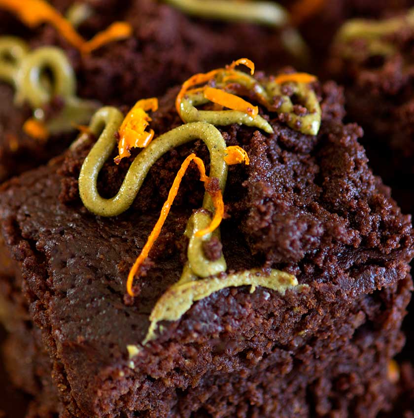 Witches' Graveyard Halloween Brownies | healthy brownies made with almond and coconut flour and topped with a green cashew dairy free frosting | paleo + gluten free
