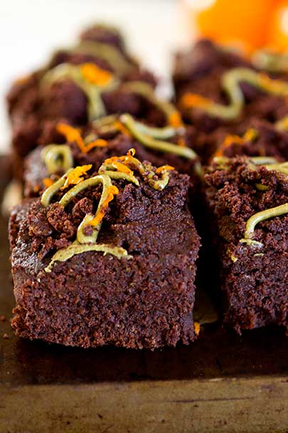Witches' Graveyard Halloween Brownies | healthy brownies made with almond and coconut flour and topped with a green cashew dairy free frosting | paleo + gluten free