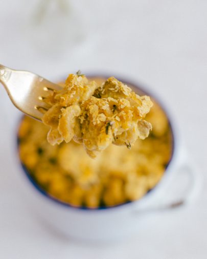 Skinny Vegan Mac N Cheese - dairy free, and much lower calorie than your usual comfort food!